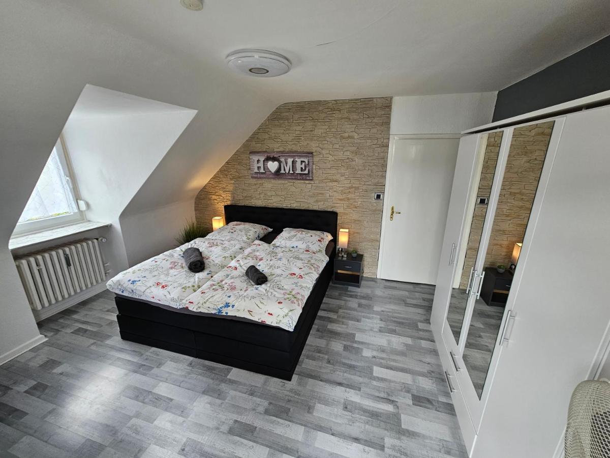 Exklusives Und Helles Dachgeschoss-Apartment No 3 Im Zentrum Von Kassel, Schnelles 1Gbit Internet, Geschirrspueler, Boxspringbetten Zewnętrze zdjęcie