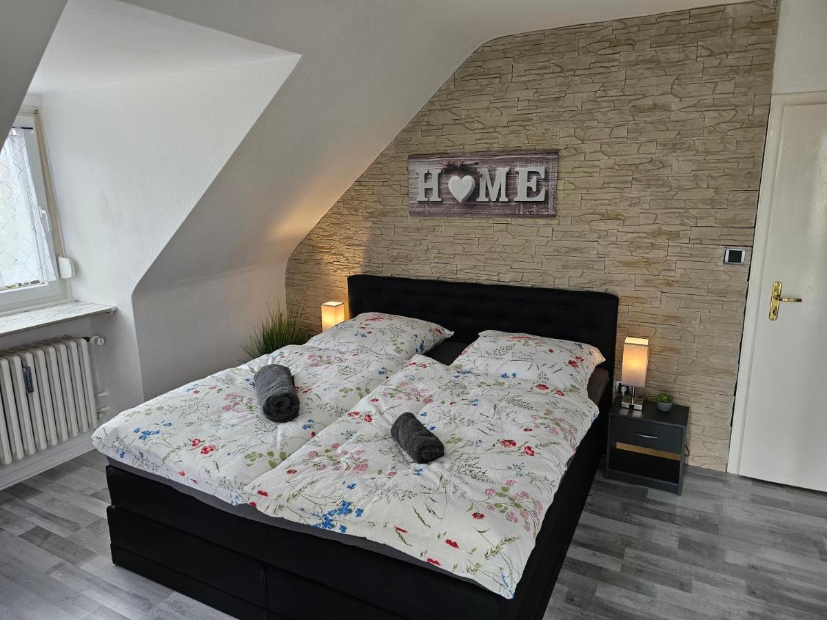 Exklusives Und Helles Dachgeschoss-Apartment No 3 Im Zentrum Von Kassel, Schnelles 1Gbit Internet, Geschirrspueler, Boxspringbetten Zewnętrze zdjęcie